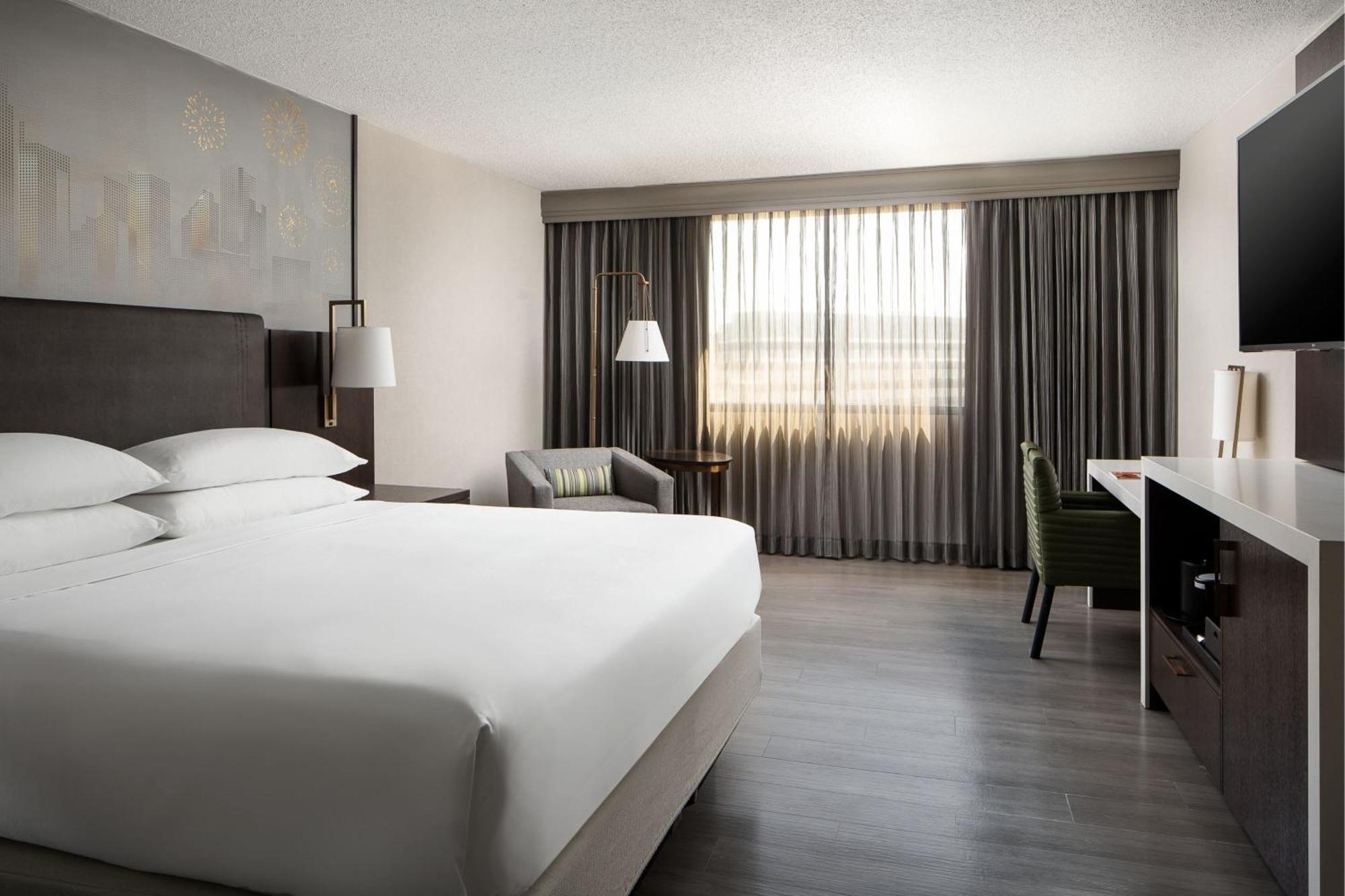 Dallas-Addison Marriott Quorum By The Galleria Bagian luar foto
