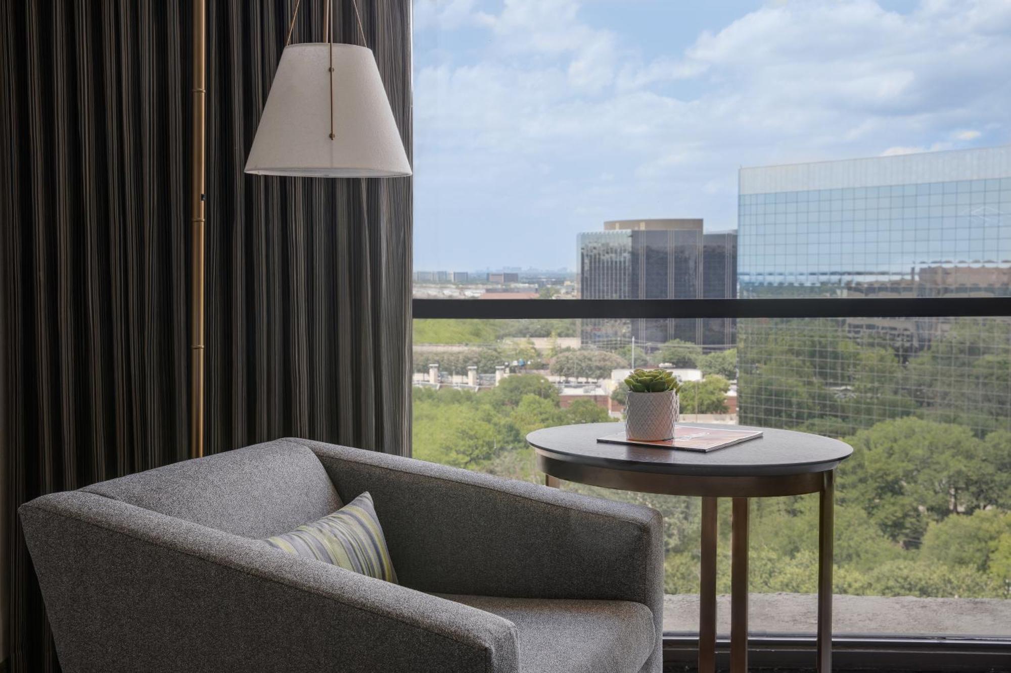 Dallas-Addison Marriott Quorum By The Galleria Bagian luar foto